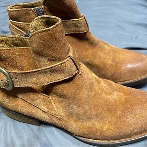 Brand new Born booties